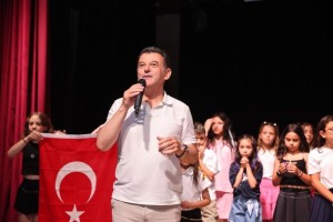 Kapaklı Belediyesi Yaz Spor Okulları'nda 2 Bin 500 Öğrenci Sertifikalarını Aldı